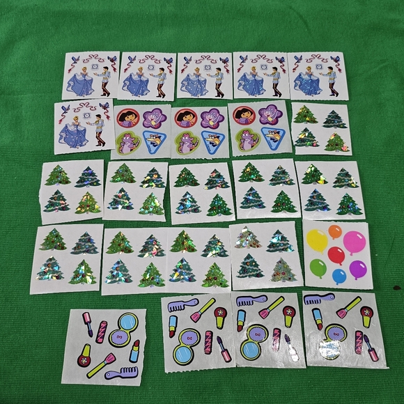 SL9:  Sandylion Sticker Lot - 180 Pieces - Mixed Themes - Picture 11 of 12